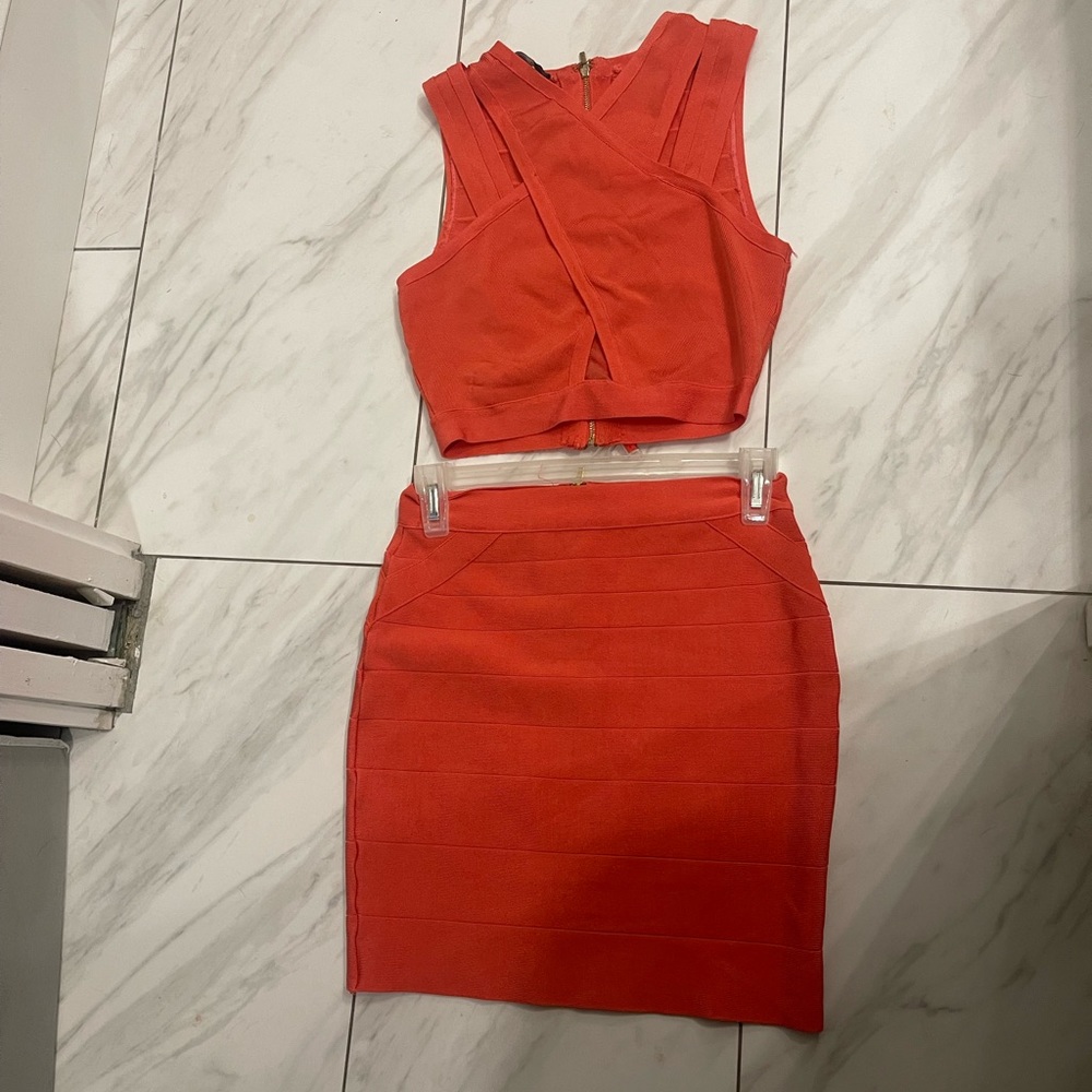 Bebe medium orange two piece set